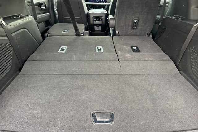 2025 Chevrolet Tahoe 4WD Premier