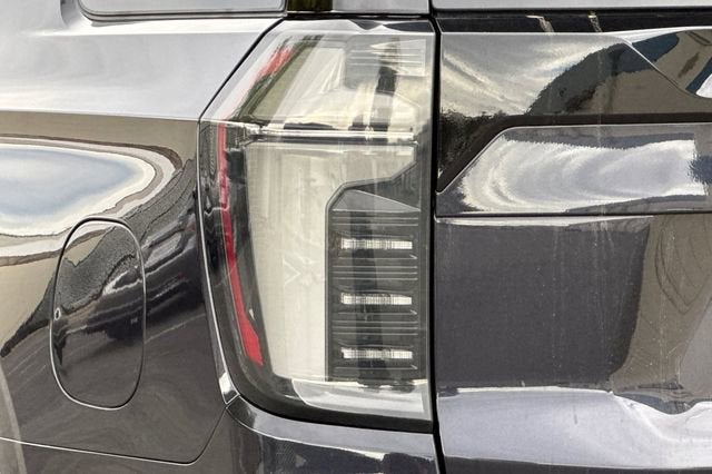 2025 Chevrolet Tahoe 4WD Premier