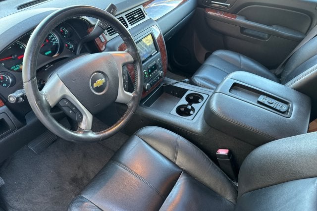 2013 Chevrolet Suburban 2WD 1500 LT