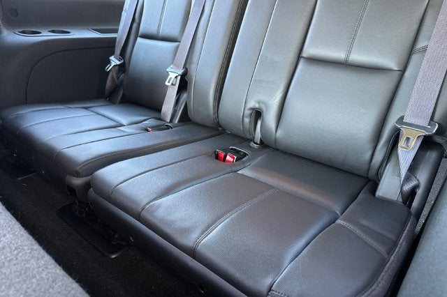 2013 Chevrolet Suburban 2WD 1500 LT