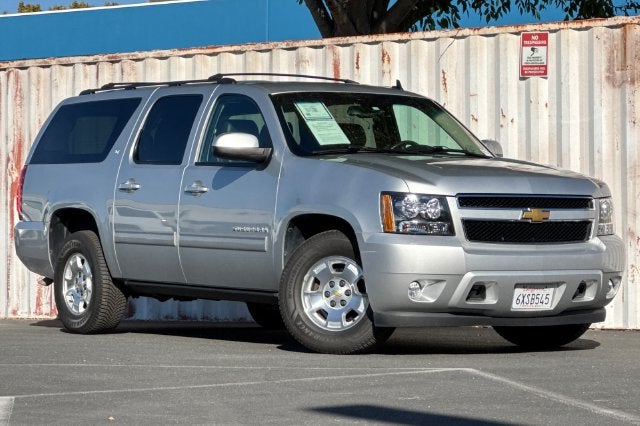 2013 Chevrolet Suburban 2WD 1500 LT