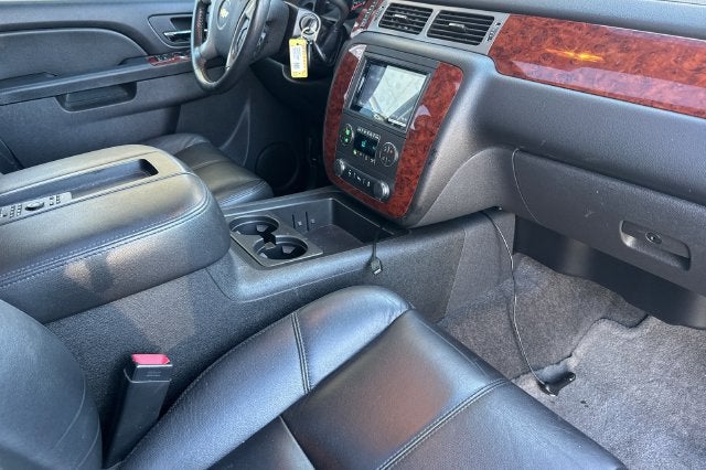 2013 Chevrolet Suburban 2WD 1500 LT