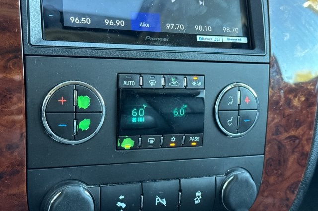 2013 Chevrolet Suburban 2WD 1500 LT