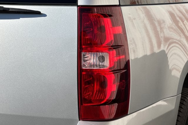 2013 Chevrolet Suburban 2WD 1500 LT