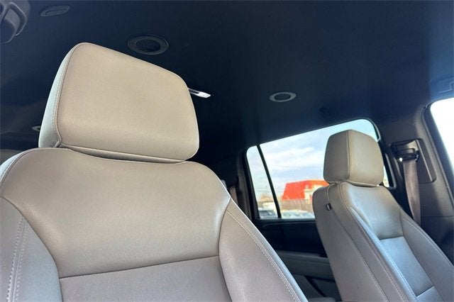 2024 Chevrolet Suburban 4WD LT