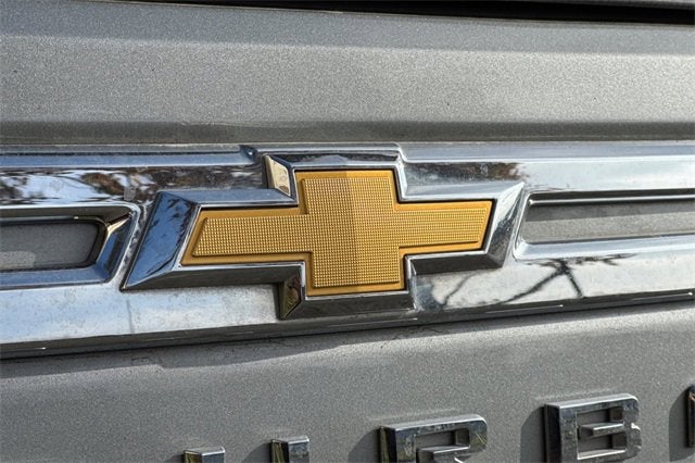 2024 Chevrolet Suburban 4WD LT