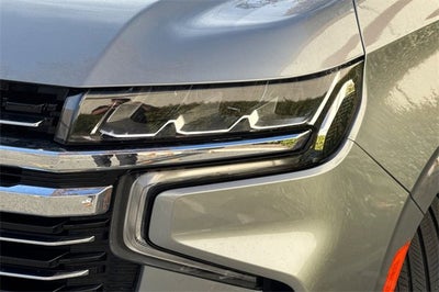 2024 Chevrolet Suburban 4WD LT