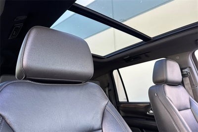 2021 Chevrolet Suburban 4WD LT