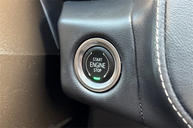 2021 Chevrolet Suburban 4WD LT