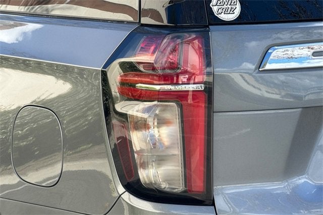 2021 Chevrolet Suburban 4WD LT