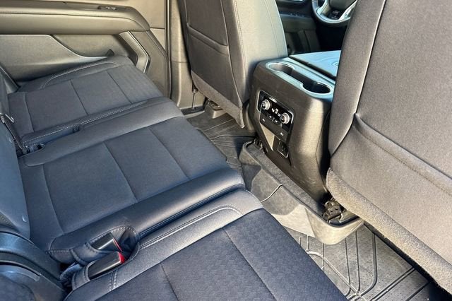 2024 Chevrolet Tahoe 4WD LS