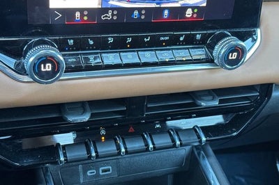 2024 GMC Canyon Crew Cab Short Box 4-Wheel Drive AT4