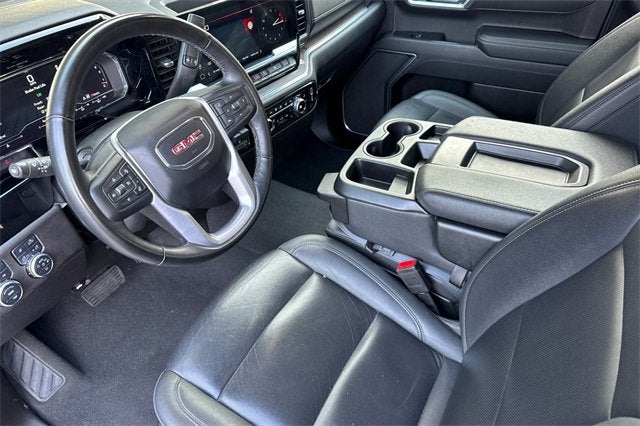 2025 GMC Sierra 1500 Crew Cab Short Box 4-Wheel Drive SLT