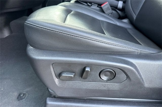 2025 GMC Sierra 1500 Crew Cab Short Box 4-Wheel Drive SLT