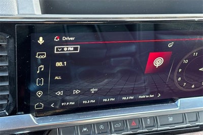 2025 GMC Sierra 1500 Crew Cab Short Box 4-Wheel Drive SLT