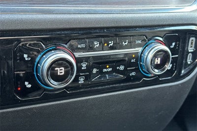 2025 GMC Sierra 1500 Crew Cab Short Box 4-Wheel Drive SLT