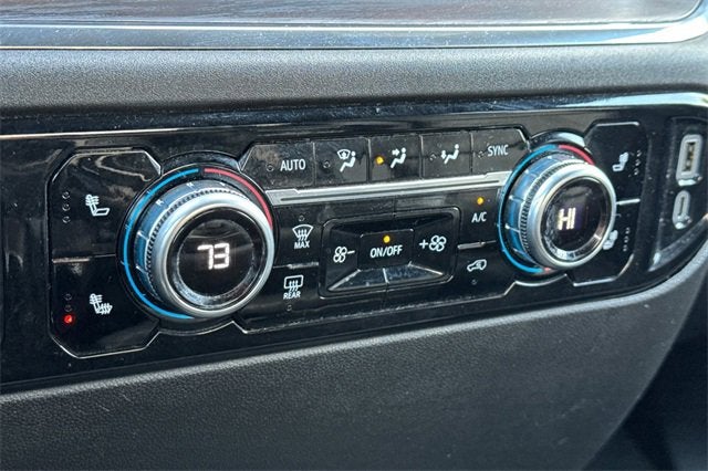 2025 GMC Sierra 1500 Crew Cab Short Box 4-Wheel Drive SLT