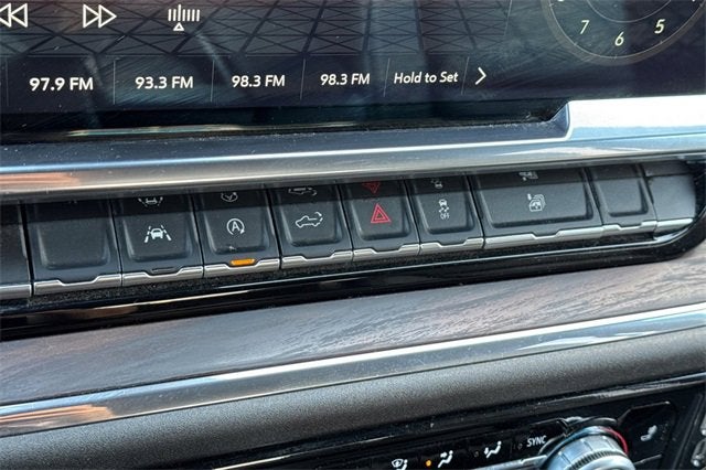 2025 GMC Sierra 1500 Crew Cab Short Box 4-Wheel Drive SLT