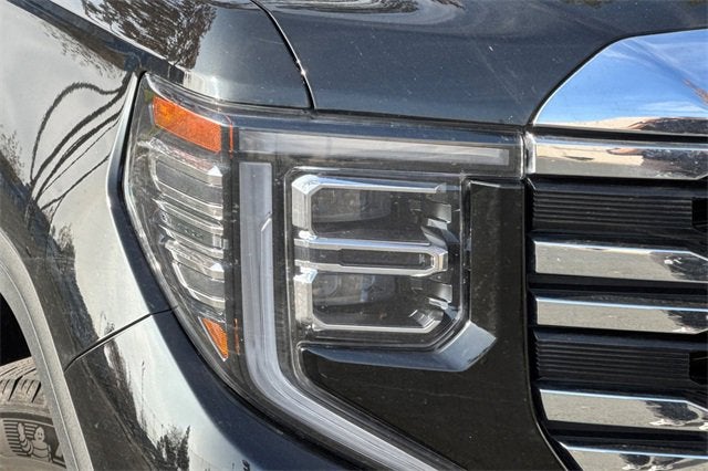 2025 GMC Sierra 1500 Crew Cab Short Box 4-Wheel Drive SLT