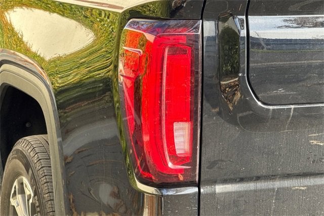 2025 GMC Sierra 1500 Crew Cab Short Box 4-Wheel Drive SLT