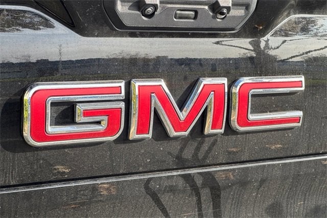 2025 GMC Sierra 1500 Crew Cab Short Box 4-Wheel Drive SLT