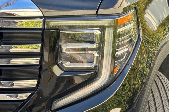 2025 GMC Sierra 1500 Crew Cab Short Box 4-Wheel Drive SLT