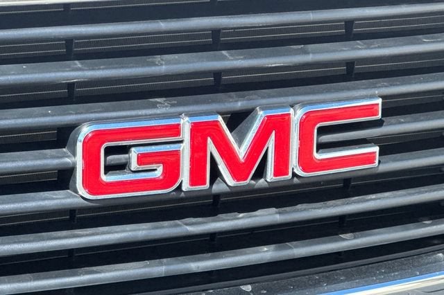 2025 GMC Savana Cargo 2500 Regular Wheelbase Rear-Wheel Drive