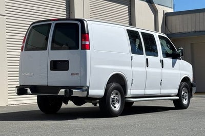 2025 GMC Savana Cargo 2500 Regular Wheelbase Rear-Wheel Drive