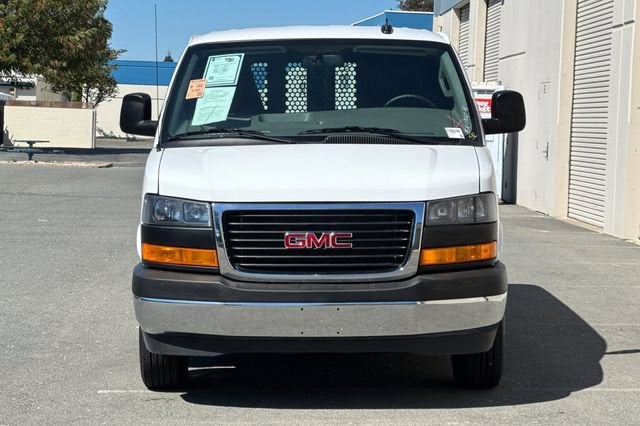2025 GMC Savana Cargo 2500 Regular Wheelbase Rear-Wheel Drive