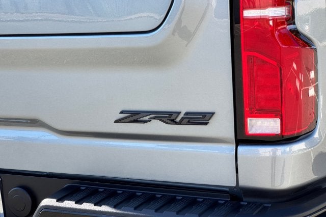 2026 Chevrolet Silverado 2500 HD Crew Cab Standard Box 4-Wheel Drive ZR2