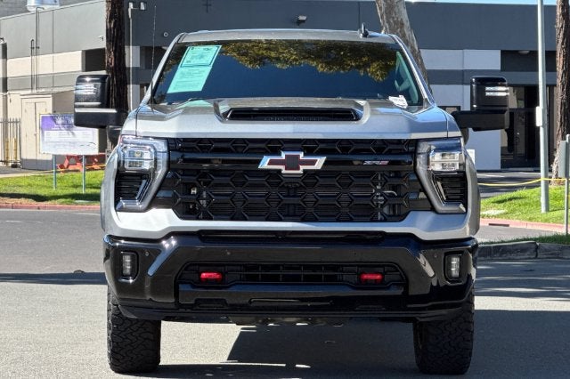 2026 Chevrolet Silverado 2500 HD Crew Cab Standard Box 4-Wheel Drive ZR2