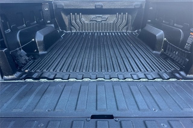 2023 Chevrolet Silverado 1500 Crew Cab Short Box 4-Wheel Drive LT 1LT