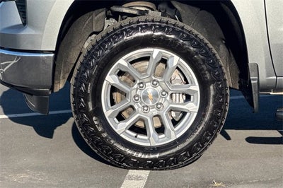 2023 Chevrolet Silverado 1500 Crew Cab Short Box 4-Wheel Drive LT 1LT