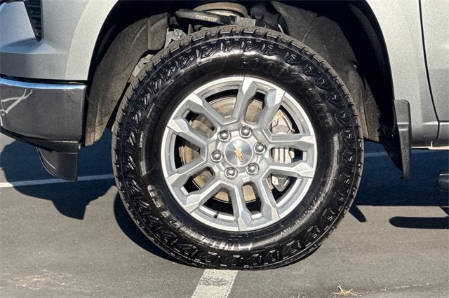 2023 Chevrolet Silverado 1500 Crew Cab Short Box 4-Wheel Drive LT 1LT