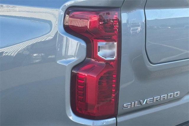 2023 Chevrolet Silverado 1500 Crew Cab Short Box 4-Wheel Drive LT 1LT