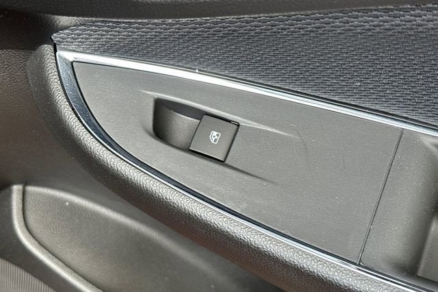 2018 Chevrolet Cruze Hatchback LT (Automatic)