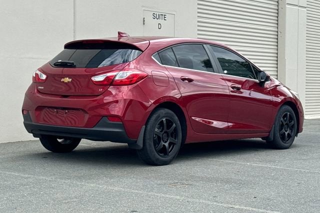 2018 Chevrolet Cruze Hatchback LT (Automatic)
