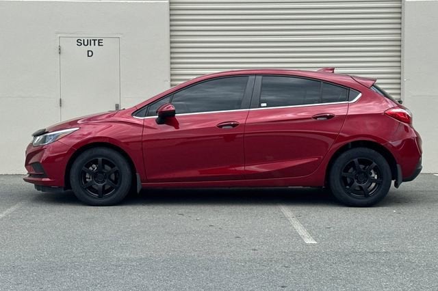 2018 Chevrolet Cruze Hatchback LT (Automatic)