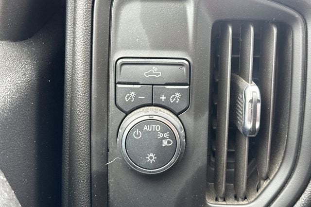 2025 Chevrolet Silverado 1500 Regular Cab Long Box 2-Wheel Drive WT