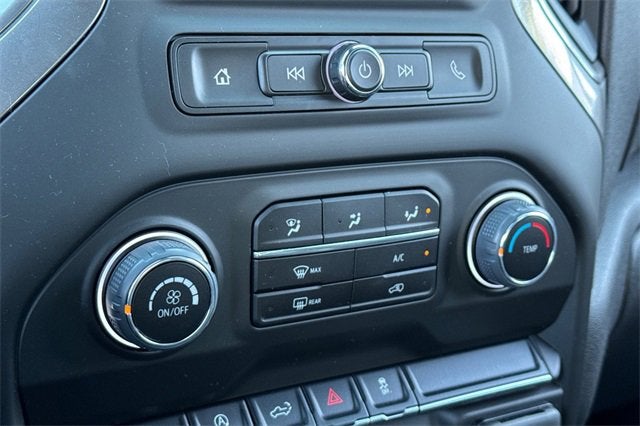 2025 Chevrolet Silverado 1500 Crew Cab Short Box 4-Wheel Drive Custom