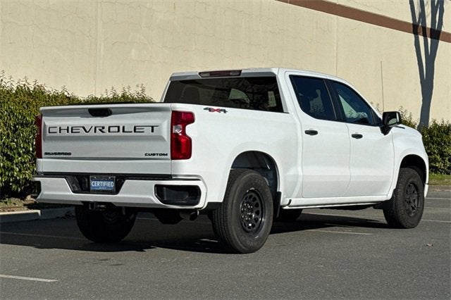 2025 Chevrolet Silverado 1500 Crew Cab Short Box 4-Wheel Drive Custom