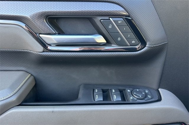 2024 Chevrolet Silverado 1500 Crew Cab Short Box 4-Wheel Drive ZR2