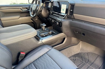 2024 Chevrolet Silverado 1500 Crew Cab Short Box 4-Wheel Drive ZR2