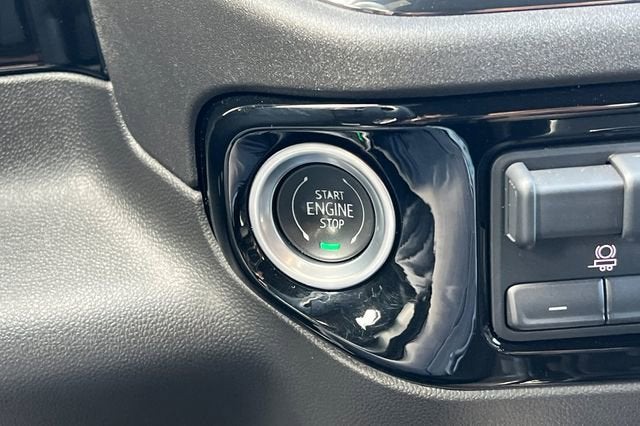 2024 Chevrolet Silverado 1500 Crew Cab Short Box 4-Wheel Drive ZR2