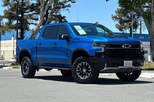 2023 Chevrolet Silverado 1500 Crew Cab Short Box 4-Wheel Drive ZR2