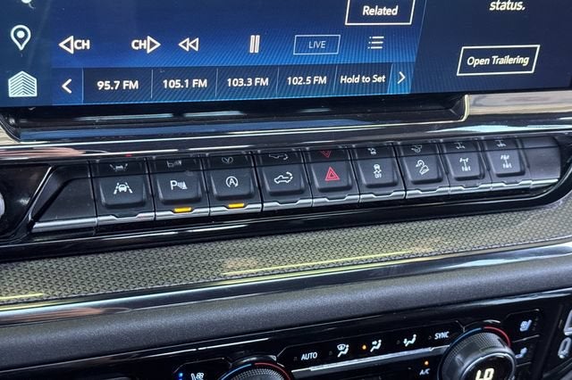 2023 Chevrolet Silverado 1500 Crew Cab Short Box 4-Wheel Drive ZR2