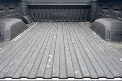 2022 Chevrolet Silverado 1500 Crew Cab Standard Box 4-Wheel Drive High Country