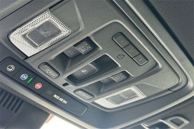 2022 Chevrolet Silverado 1500 Crew Cab Standard Box 4-Wheel Drive High Country