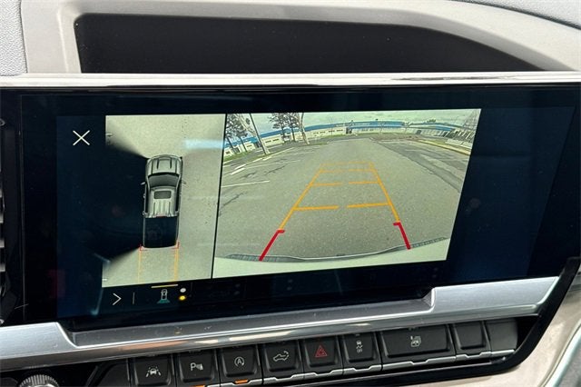 2022 Chevrolet Silverado 1500 Crew Cab Standard Box 4-Wheel Drive High Country