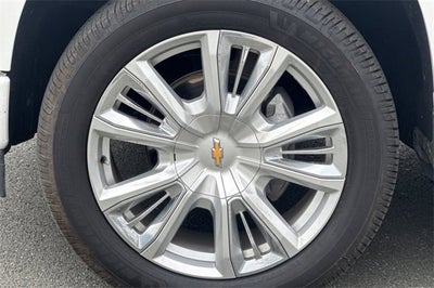 2022 Chevrolet Silverado 1500 Crew Cab Standard Box 4-Wheel Drive High Country